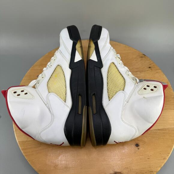 Air Jordan 5 Retro Fire Red Men's Size 13 Shoes Sneakers 136027-100 2013 Beaters - Picture 6 of 8